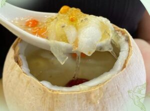 chung-yen-voi-nuoc-dua-tuoi-2