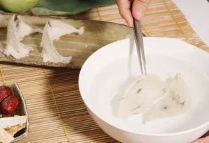huong-dan-lam-sach-long-to-yen-2